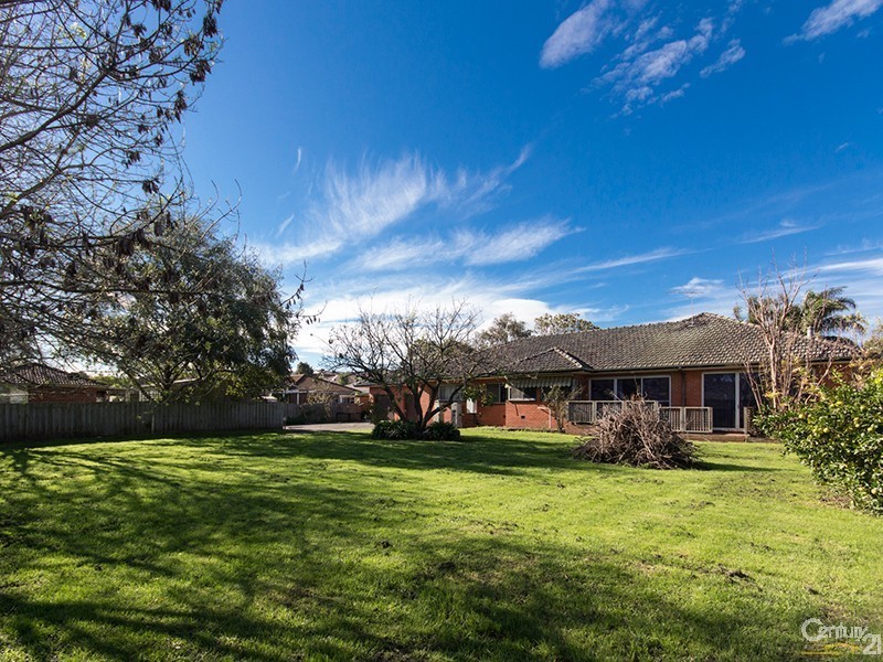 7 Osborn Grove, Pakenham VIC 3810