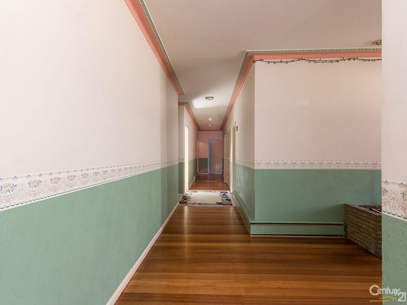 7 Osborn Grove, Pakenham VIC 3810