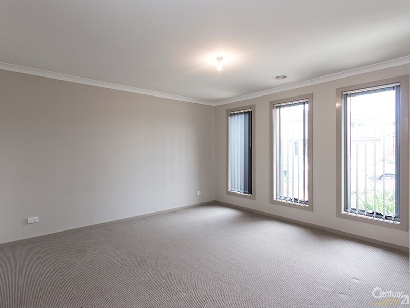 50 Viridian Avenue, Officer VIC 3809