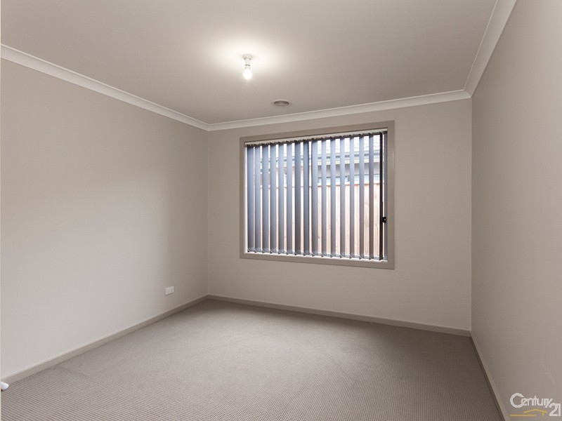 50 Viridian Avenue, Officer VIC 3809