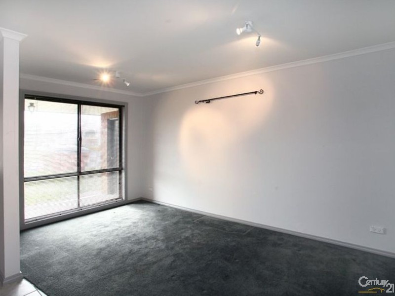 168 Sweeney Drive,, Narre Warren VIC 3805