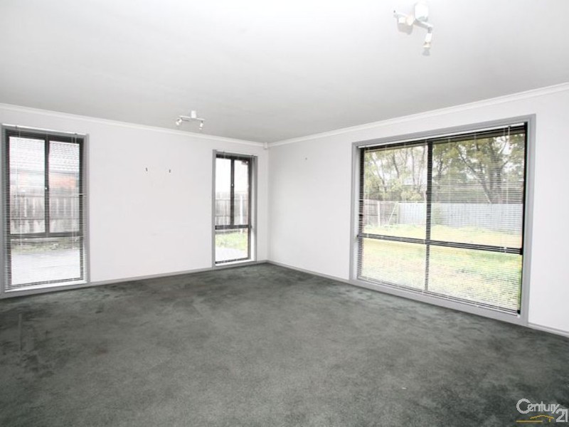 168 Sweeney Drive,, Narre Warren VIC 3805