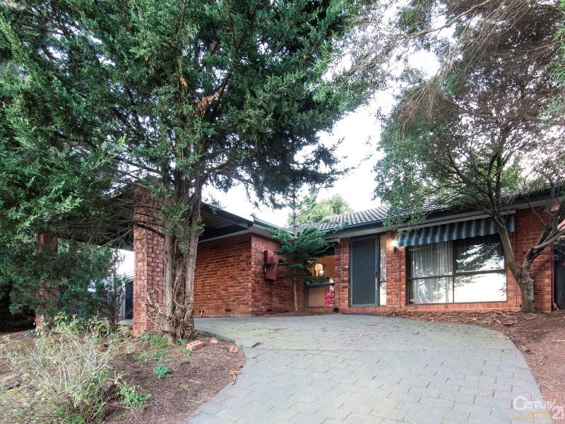 44 Michelle Drive, Hampton Park VIC 3976