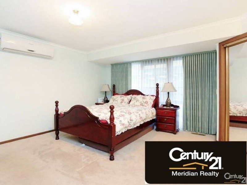43 The Grange, Hampton Park VIC 3976