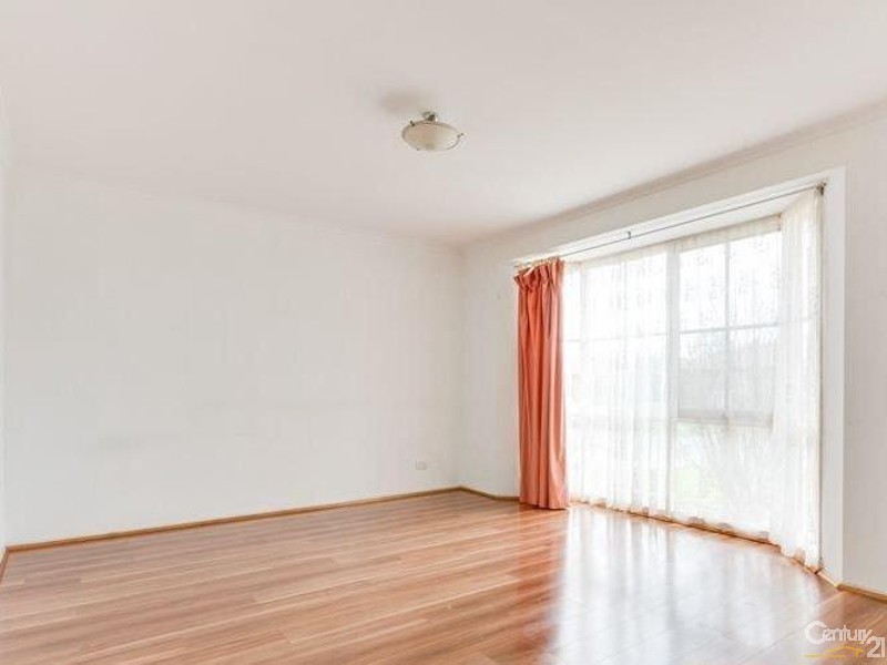 10 Mirranda Gardens, Hampton Park VIC 3976