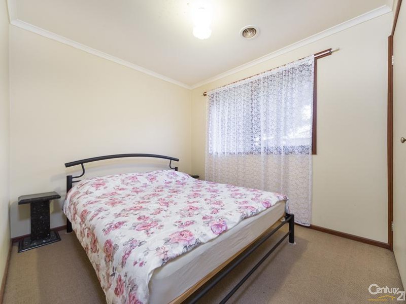 78 Lesley Drive, Hampton Park VIC 3976