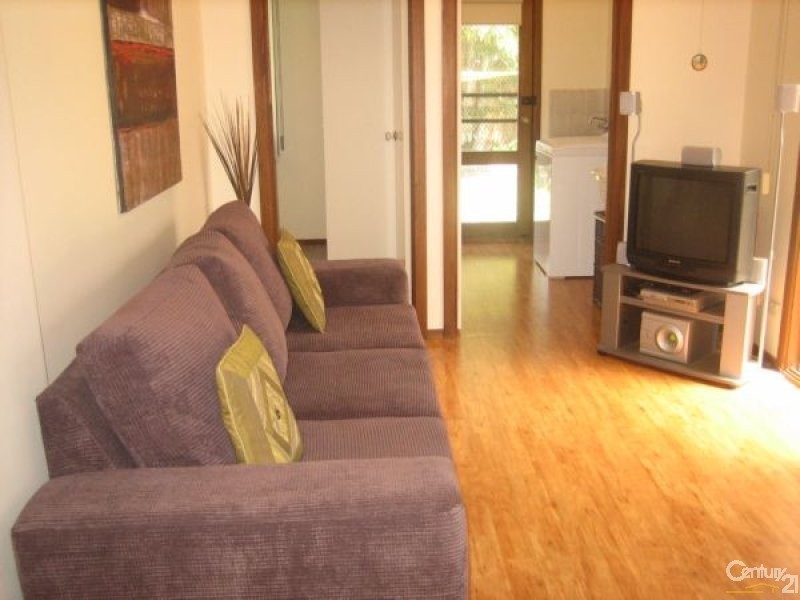 13 Strong Drive, Hampton Park VIC 3976