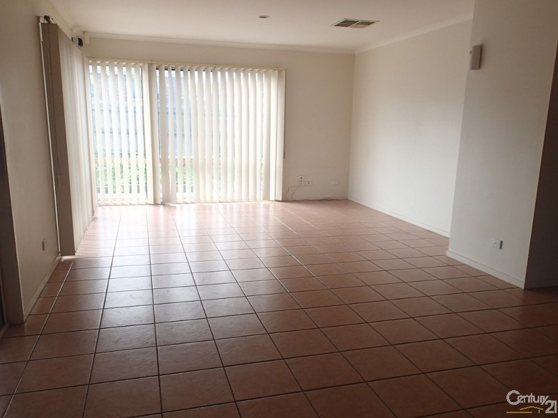 30 Bateman Grove, Hampton Park VIC 3976