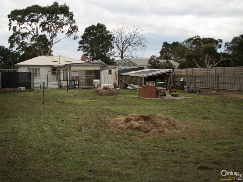 31 Yuille Street, Frankston VIC 3199