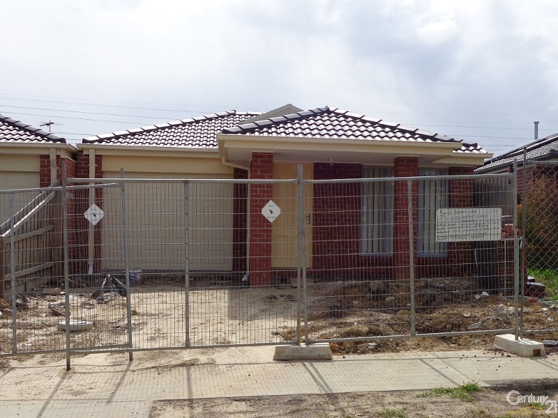 43 Chestnut Chase, Pakenham VIC 3810