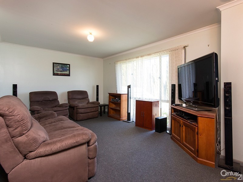 61 Ormond Road, Hampton Park VIC 3976