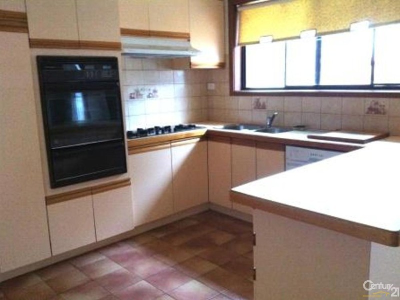 54 Beckington Cres, Hampton Park VIC 3976