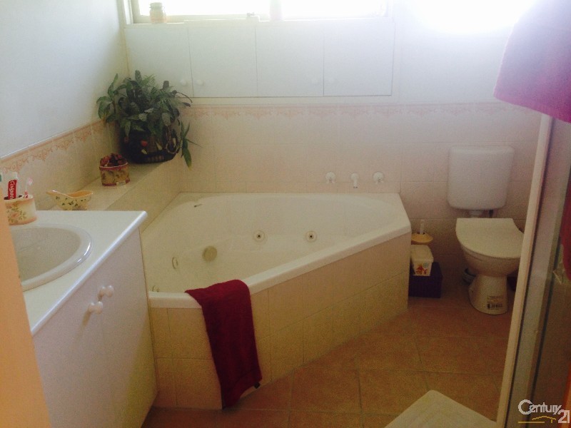 2 Sunnyvale Court, Hampton Park VIC 3976