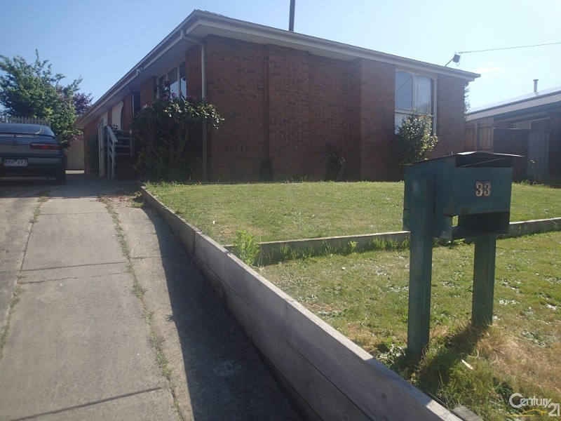 33 Warana Drive,, Hampton Park VIC 3976