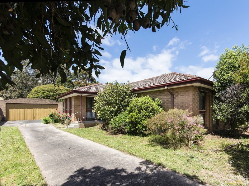 14 Clive Street, Hampton Park VIC 3976