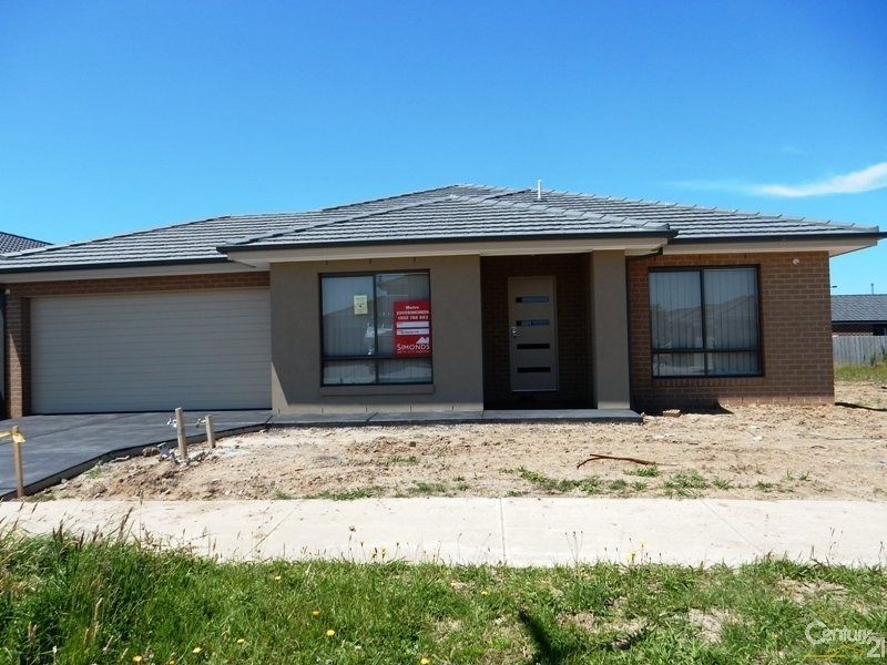 38 Peridot Avenue, Officer VIC 3809