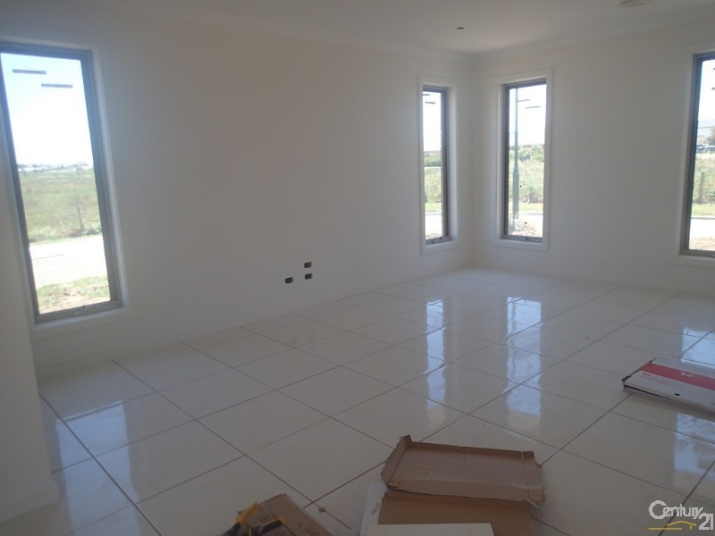 60A Banjo Circuit, Lynbrook VIC 3975