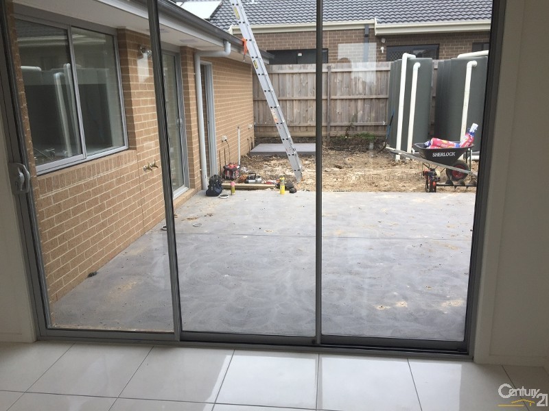 60A Banjo Circuit, Lynbrook VIC 3975