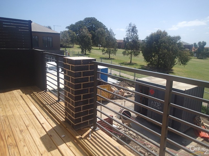 20 Demmie Mews, Lyndhurst VIC 3975