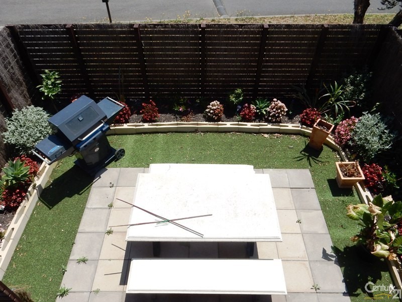 24/132 Somerville Road, Hampton Park VIC 3976