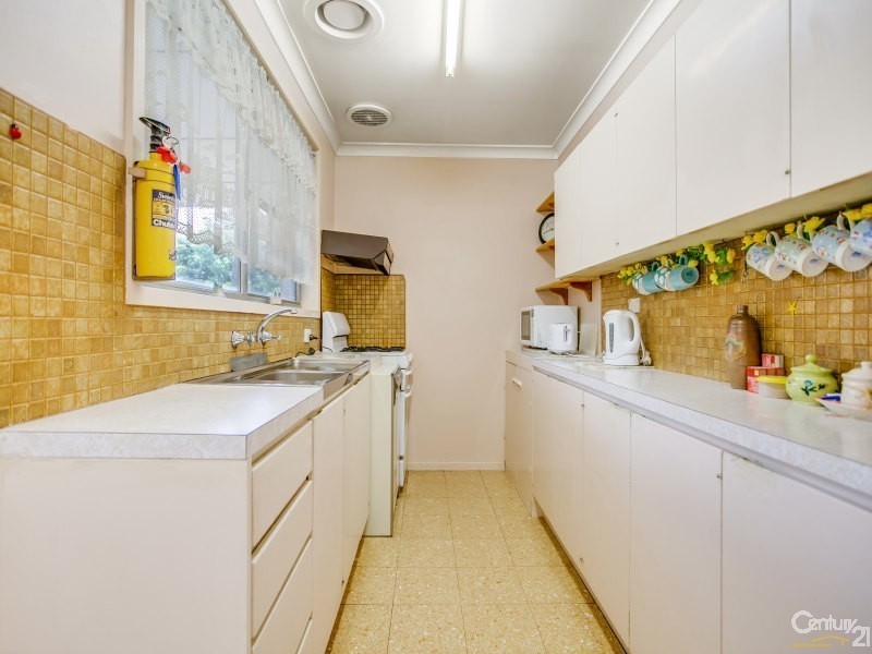 34 Highland Avenue, Hampton Park VIC 3976