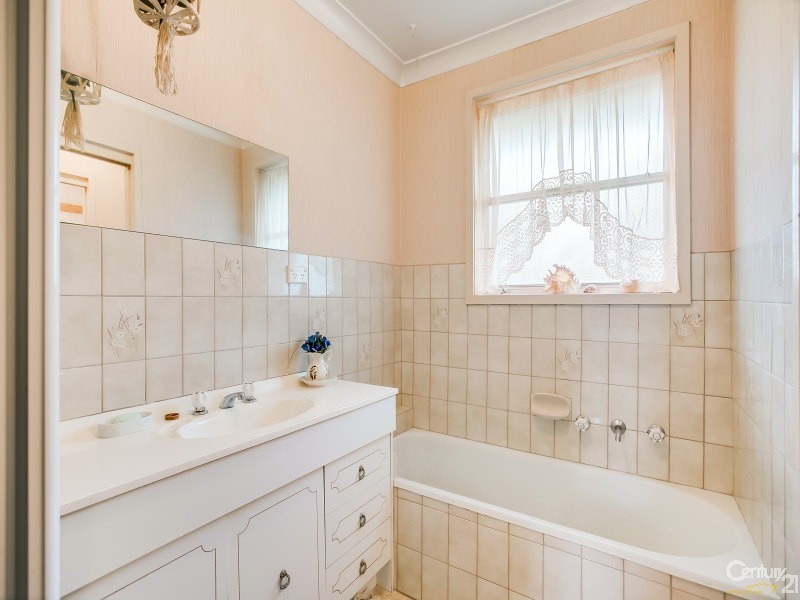 34 Highland Avenue, Hampton Park VIC 3976