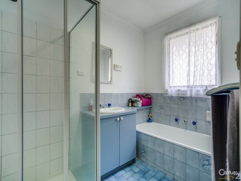 4 Sarah Place, Hampton Park VIC 3976