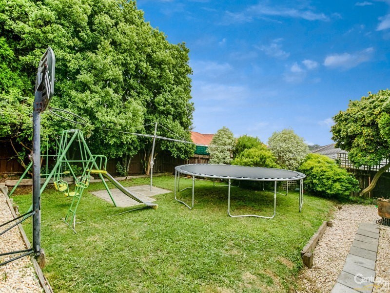 9  Ralph Crescent, Hampton Park VIC 3976