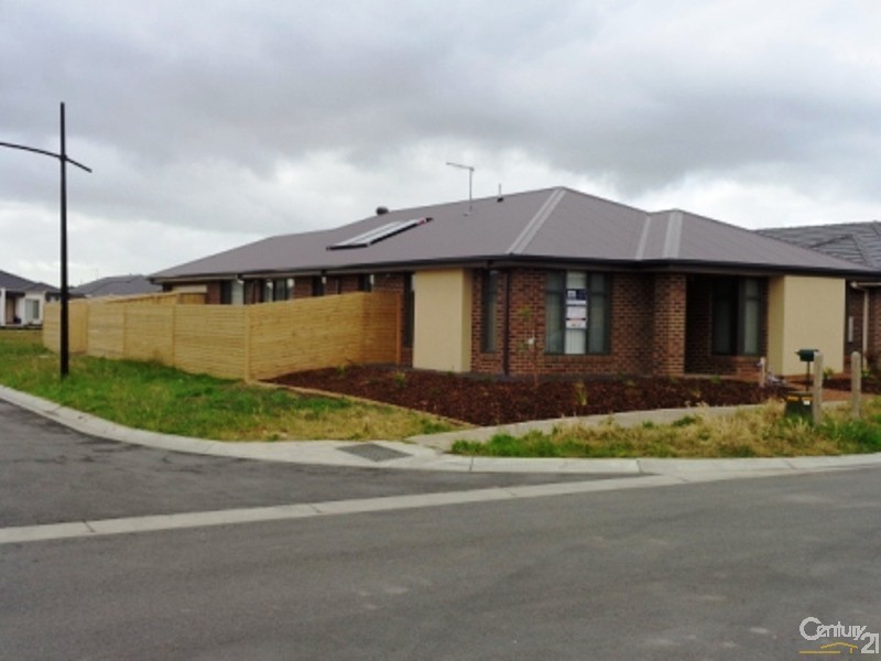 26 Verdant Ave, Officer VIC 3809