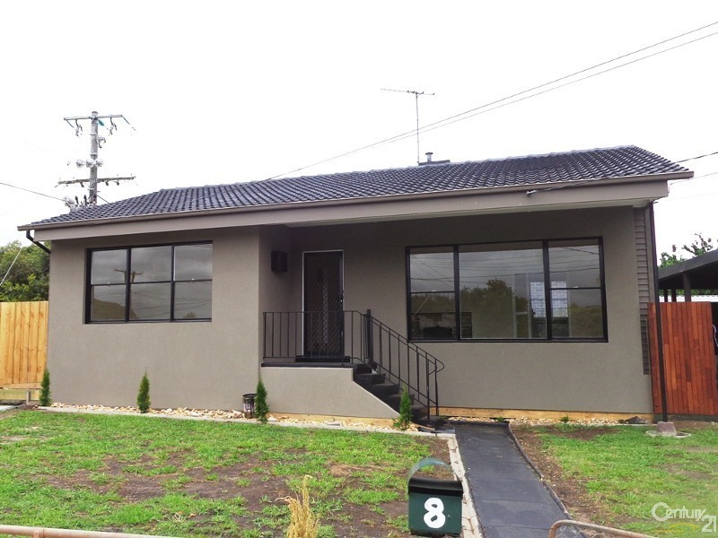 8 Mimosa Street, Doveton VIC 3177