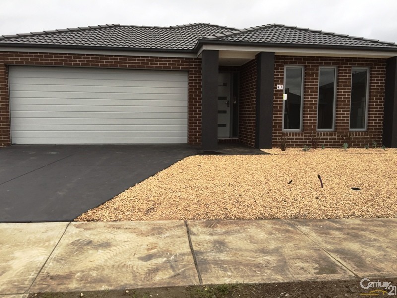 10 Townsend Ave, Clyde VIC 3978