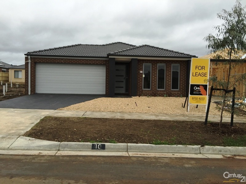 10 Townsend Ave, Clyde VIC 3978