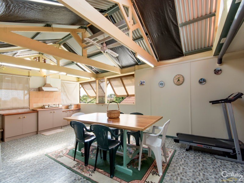 38 Ralph Crescent, Hampton Park VIC 3976