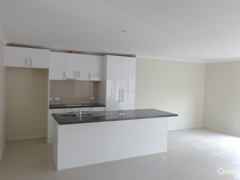 7A Charles Street, Pakenham VIC 3810