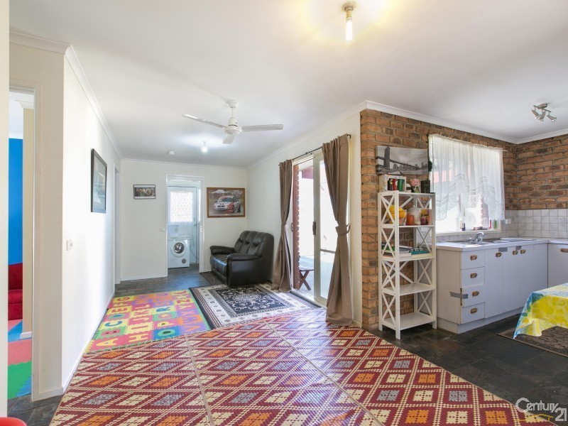 11 Marlene Court, Hampton Park VIC 3976