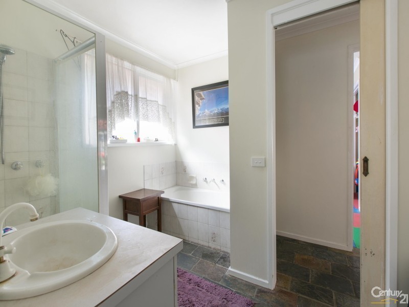 11 Marlene Court, Hampton Park VIC 3976