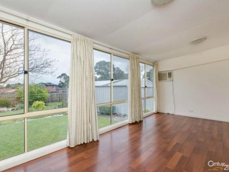 5 Hayes Road, Hampton Park VIC 3976