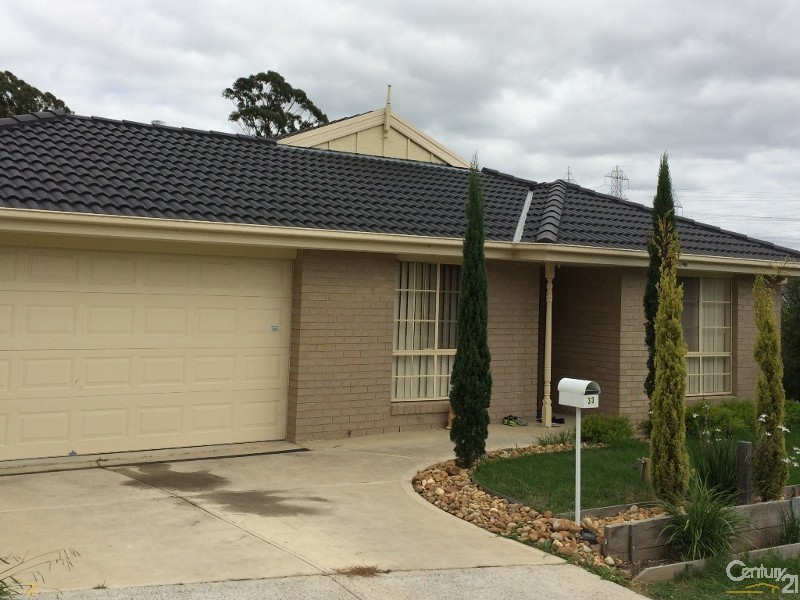 33 Wild Cherry Avenue, Pakenham VIC 3810