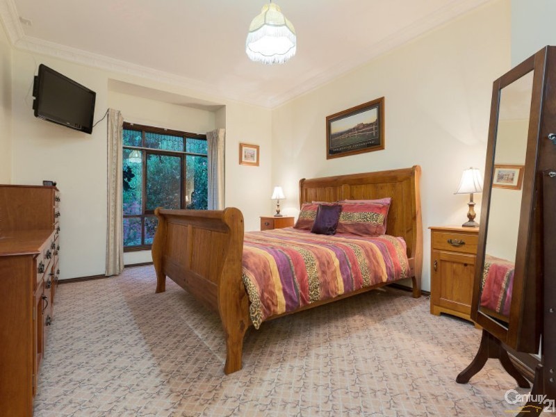 1 Clover Close, Berwick VIC 3806