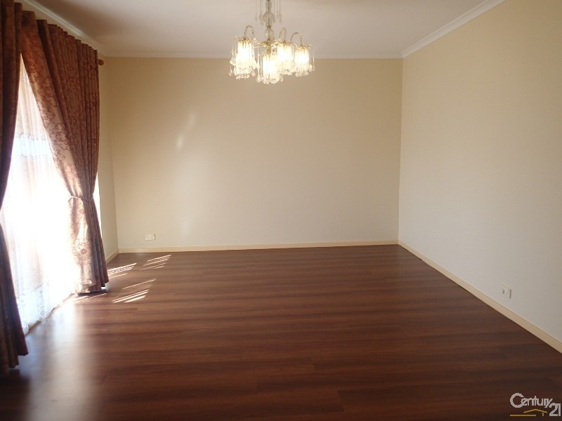 72 Tangerine Drive, Narre Warren South VIC 3805