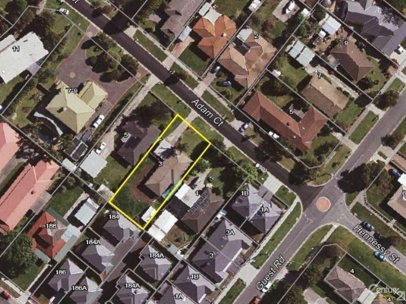 3 Adam Court, Pakenham VIC 3810