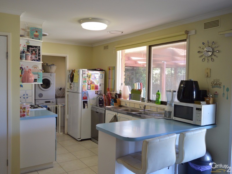 8 Wycombe Rise, Hampton Park VIC 3976