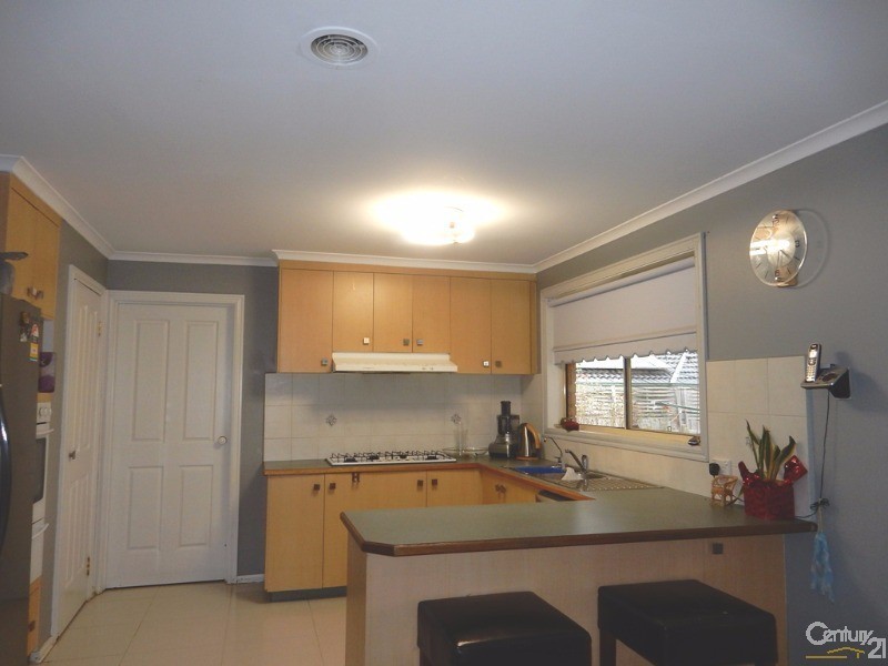 3 Aquamarine Court, Hampton Park VIC 3976