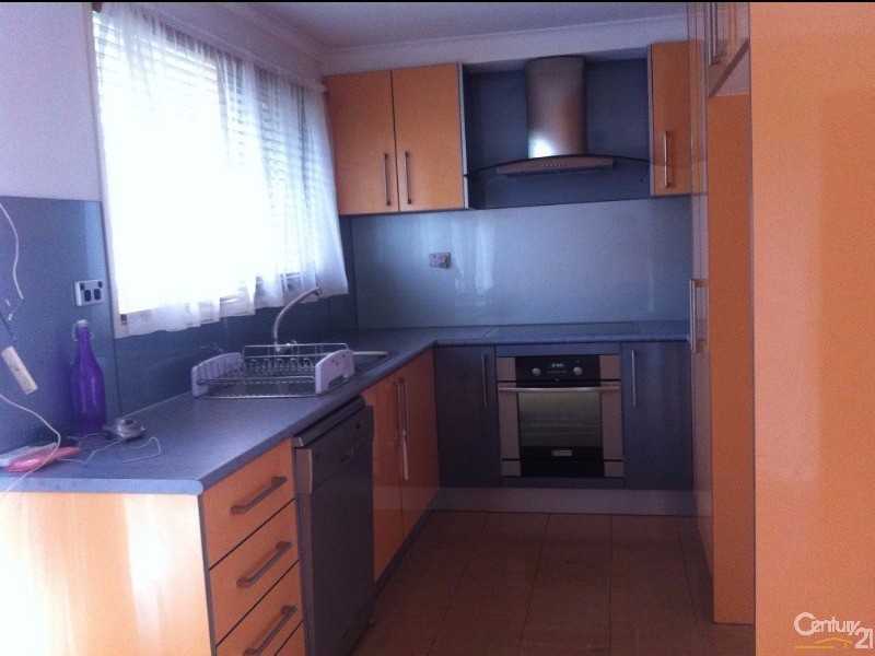 1/41 Warana Drive, Hampton Park VIC 3976