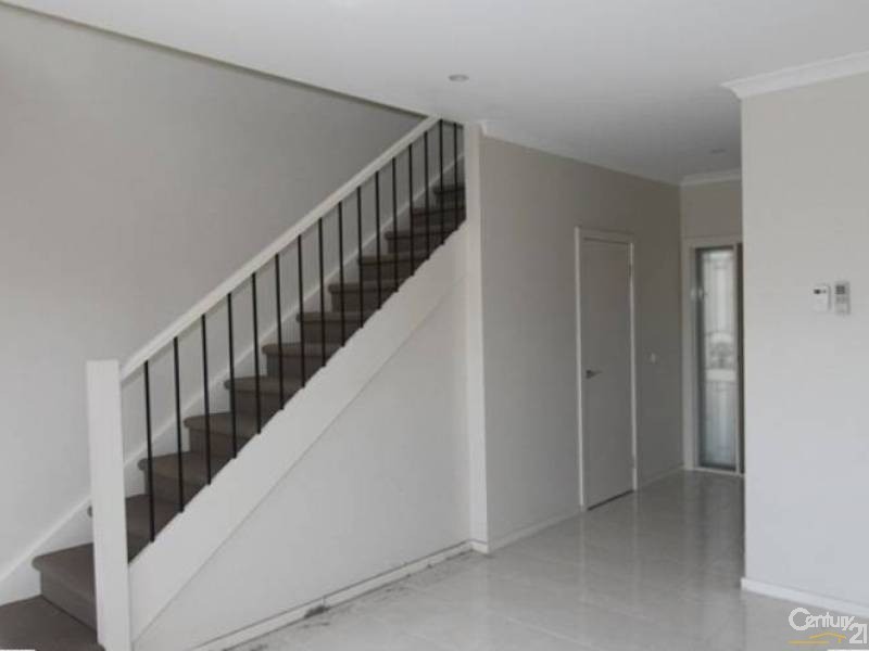 5/12-14 Kingsfield Crescent, Lynbrook VIC 3975