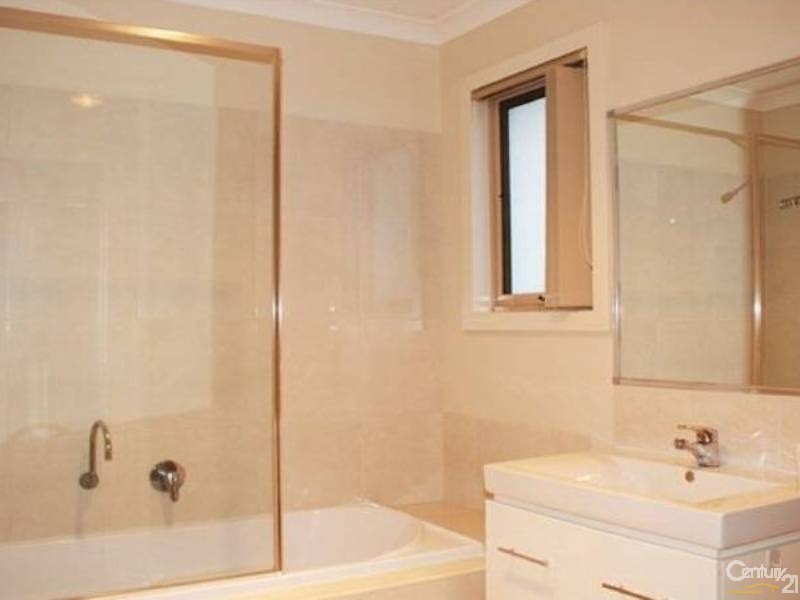 5/12-14 Kingsfield Crescent, Lynbrook VIC 3975