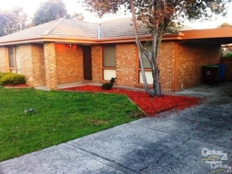 51 Lesley Drive, Hampton Park VIC 3976