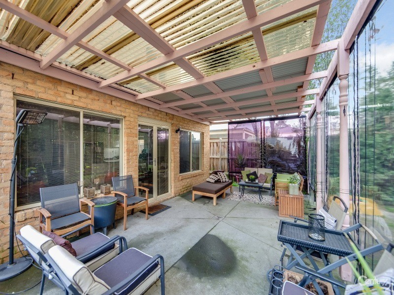 10 Tegans Close, Hallam VIC 3803