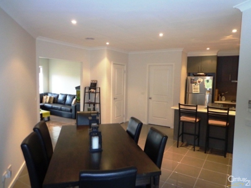 6 Rahni Close, Narre Warren VIC 3805