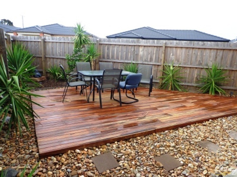 6 Rahni Close, Narre Warren VIC 3805